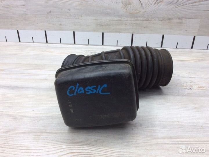 Патрубок воздушного фильтра Nissan Almera Classic