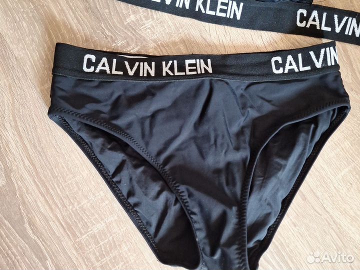 Купальник calvin klein S