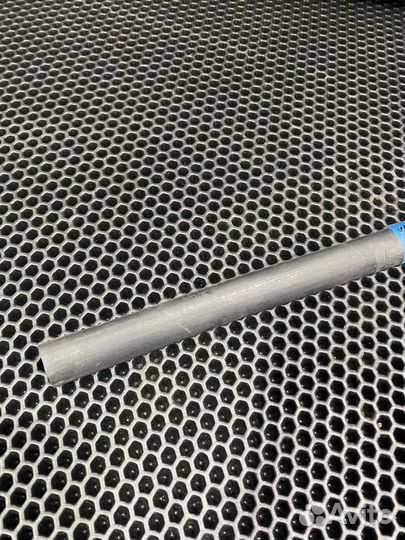 Уплотнитель центральной стойки Dodge caliber