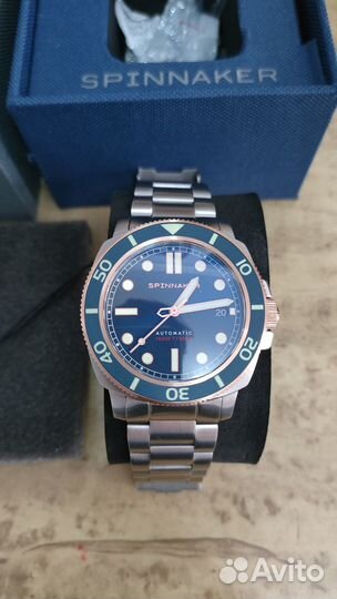 Дайверские часы Spinnaker Hull Diver Patriot Blue