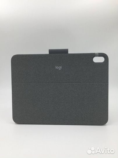 Клавиатура Logitech Combo Touch для iPad 10 gen