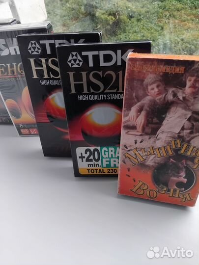 Фильмы на кассетах