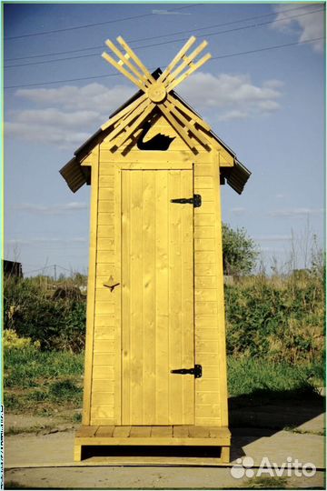 Дачный туалет с дельфином DWL