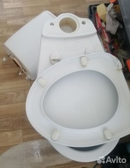 Унитаз с бачком бу