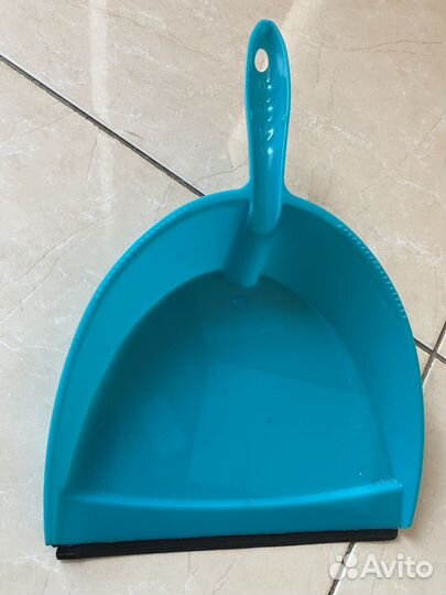 Совок для мусора новый