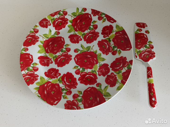 Блюдо для торта с лопаткой