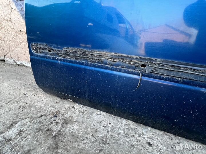 Дверь передняя левая Nissan Primera P11