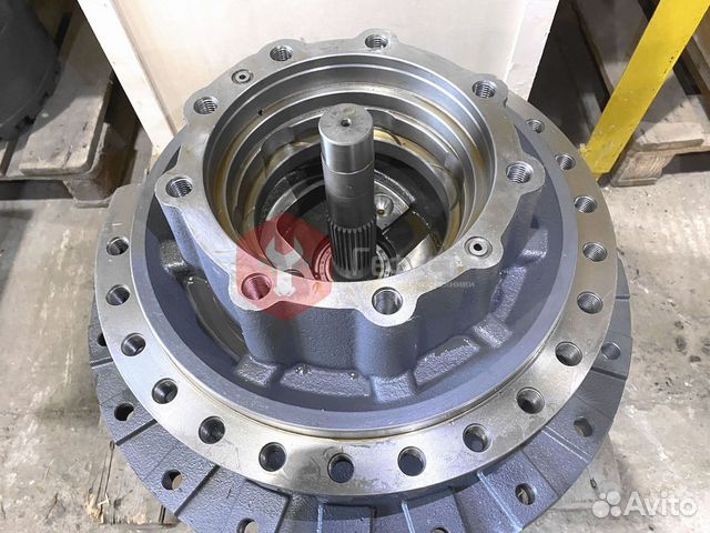 Бортовой редуктор Hitachi ZX330LC 9212584