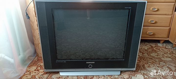 Телевизор samsung