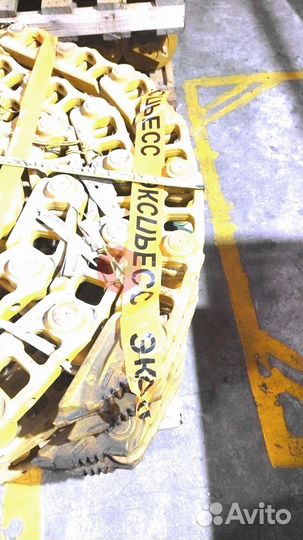 Цепь гусеничная 50L JCB JS290 71401197