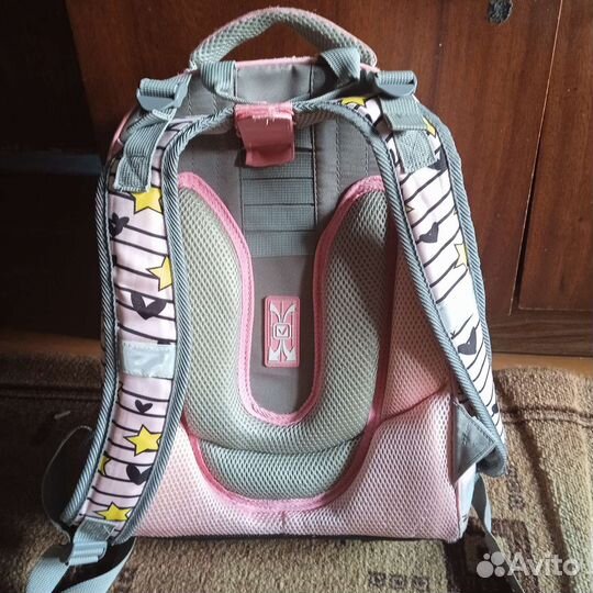 Школьный рюкзак