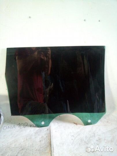 Стекло двери задней левое Volkswagen Touareg 1