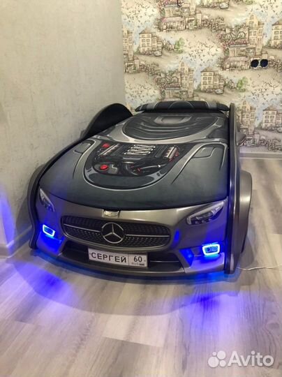 Кровать машинка