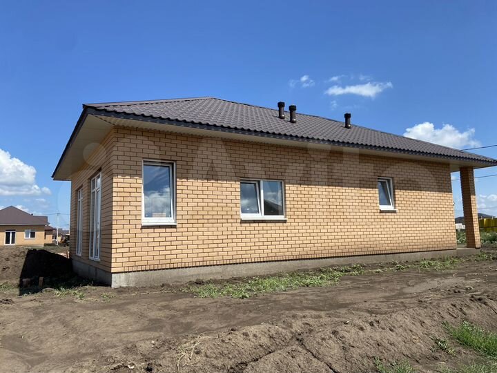 Коттедж 90 м² на участке 5 сот.