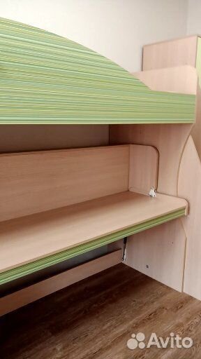 Кровать двухъярусная со шкафами