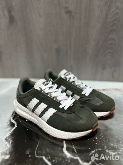 Кроссовки мужские Adidas Retropy E5 хаки зелёные