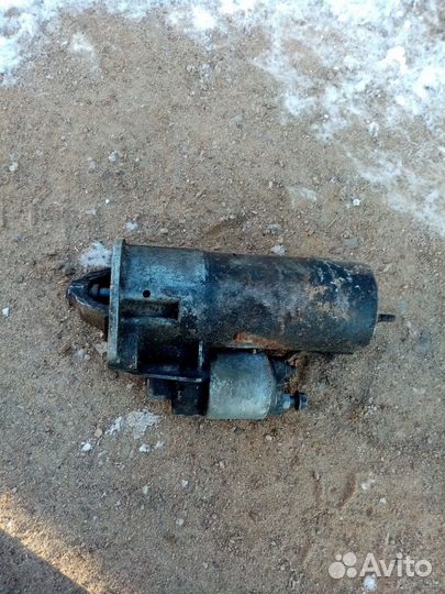 Стартер от Рено Трафик 2