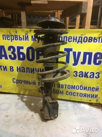 Стойка передняя левая Mitsubishi Galant