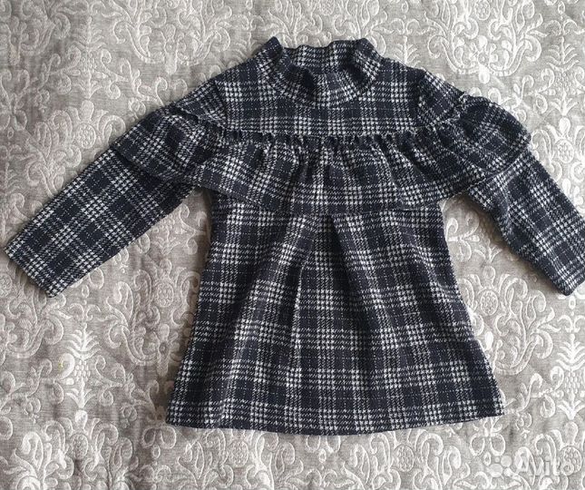 Платье для девочки на 3-4 месяца