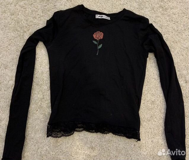 Кофта с розой