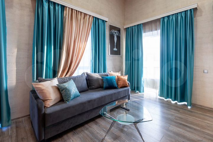 2-к. квартира, 63 м², 10/10 эт.