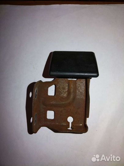 Ручка капота nissan