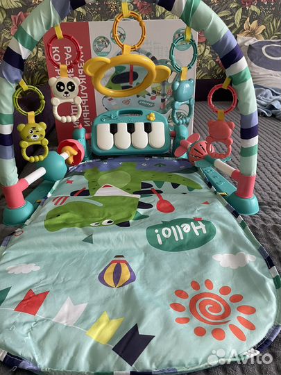 Развивающий коврик