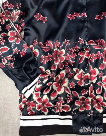 Бомбер легкий Valentino 44-46