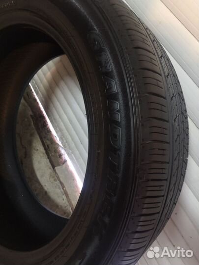 Dunlop Grandtrek ST30 225/55 R19 99H