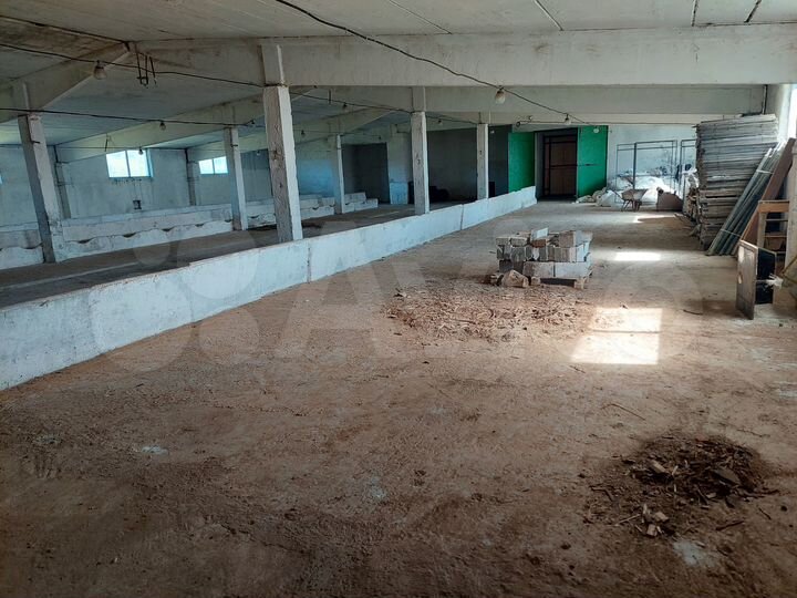 Помещение свободного назначения, 1650 м²