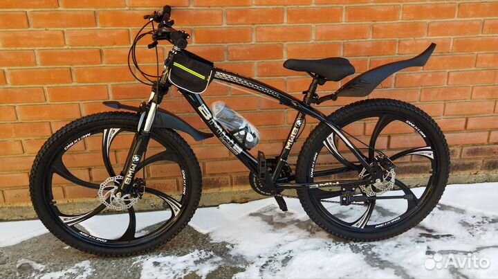 Велосипеды новые Гидравлика /BMW красный белый