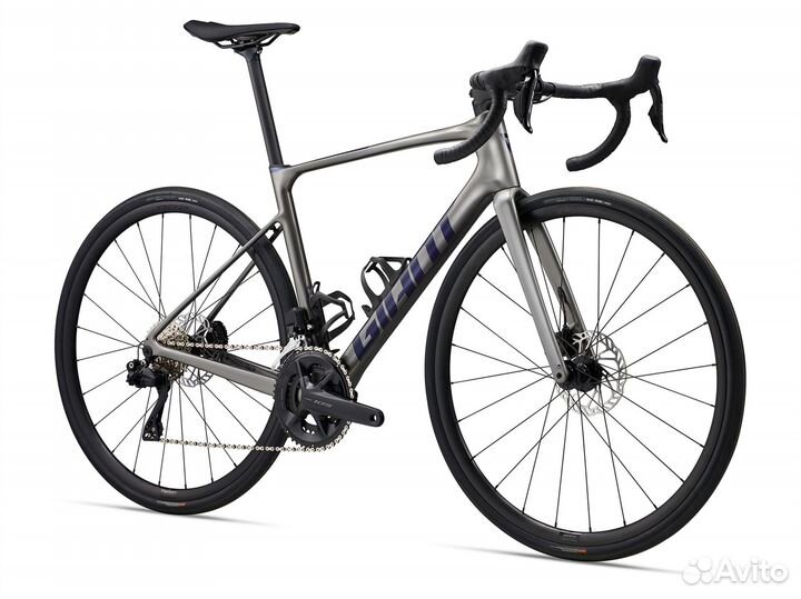 Шоссейный велосипед Giant Defy Advanced 1