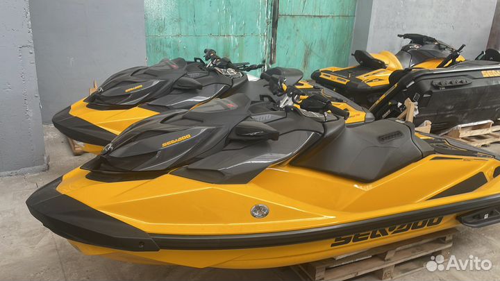 BRP Sea Doo vs