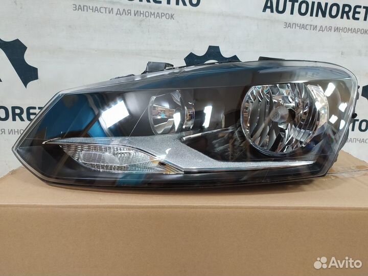 Фара левая Volkswagen Polo Sedan V рест. (2015)