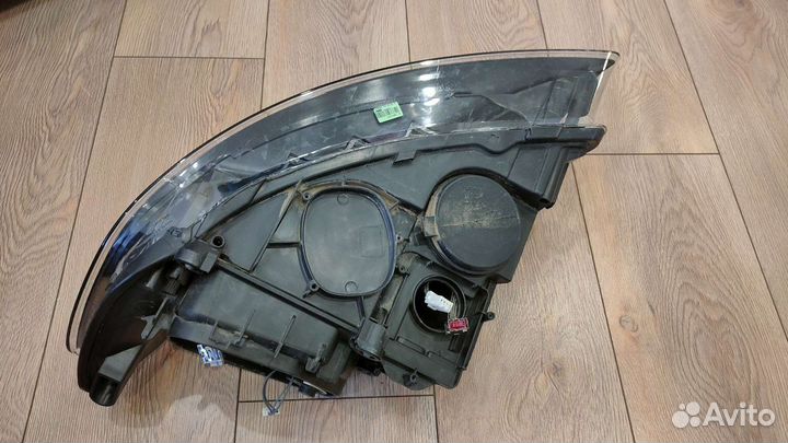 Фара правая Ауди Q7 (Audi Q7)