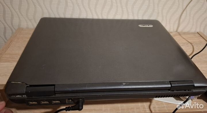 Ноутбук acer m52205-050508Mi