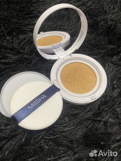 Тональная пудра (кушон) missha magic moist up