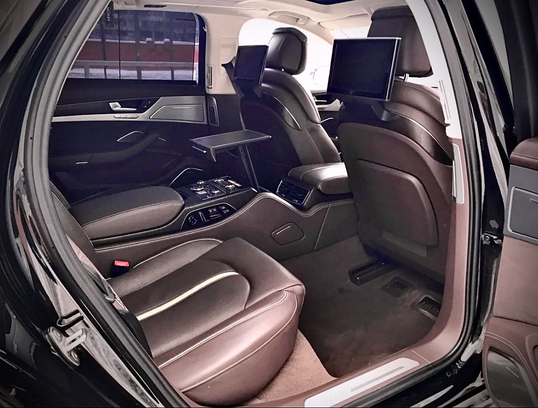Audi A8: фото владельца