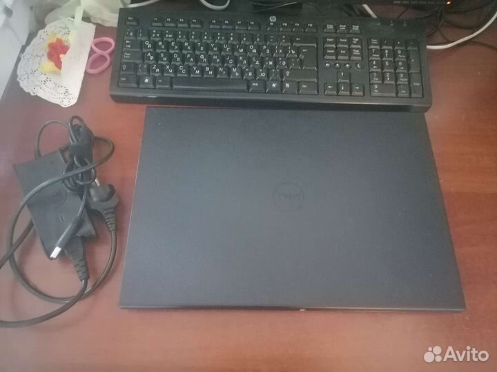 Ноутбук dell inspiron