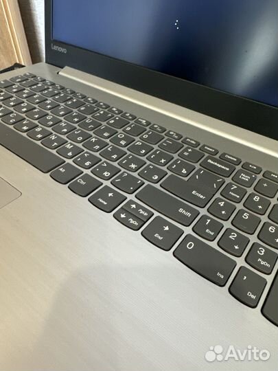 Ноутбук lenovo