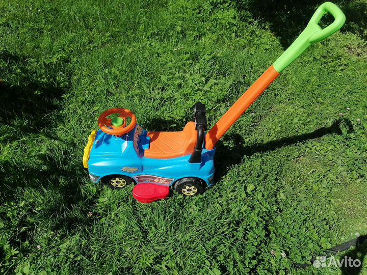 Машинка-каталка