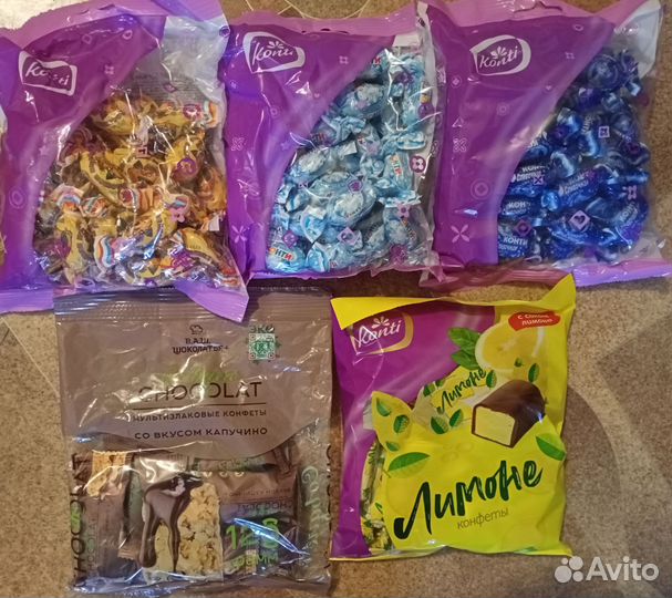 Конфеты и печенье Конти,Мамба,жвачки,шок.батончики