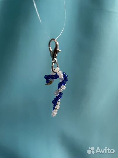 Подвеска из бисера