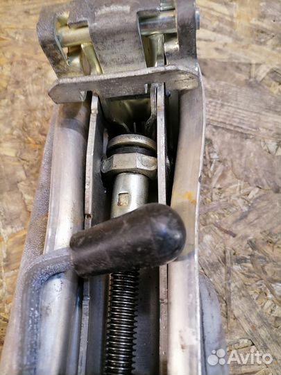 Домкрат Audi A6 C5