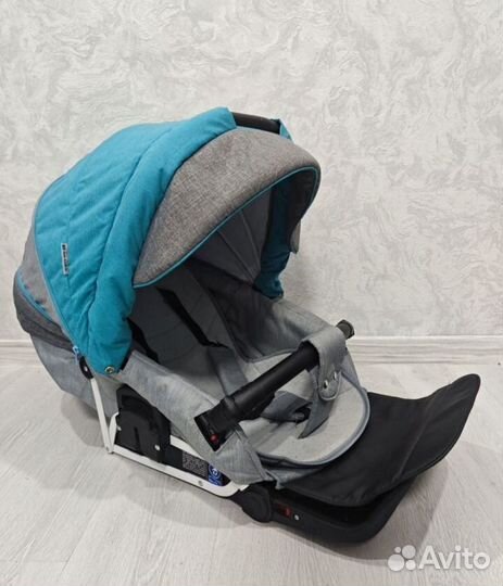 Коляска 2 в 1 adamex