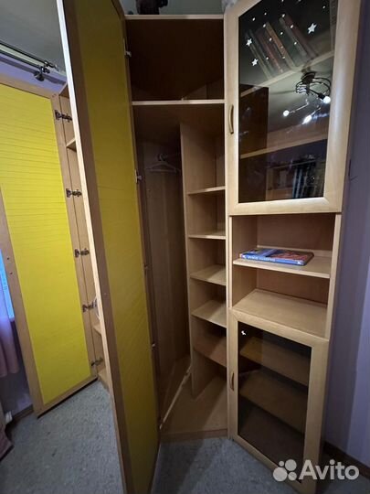 Детский мебельный гарнитур