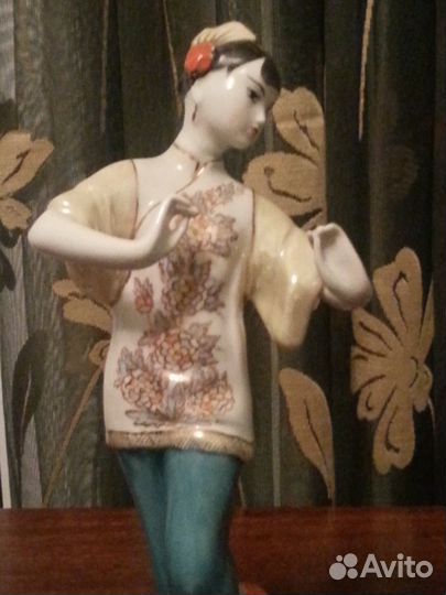 Статуэтка фарфор тао хоа из балета 