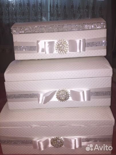 Подарочные коробки