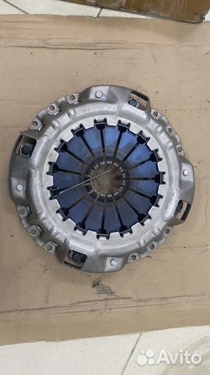 Корзина сцепления 4HK1