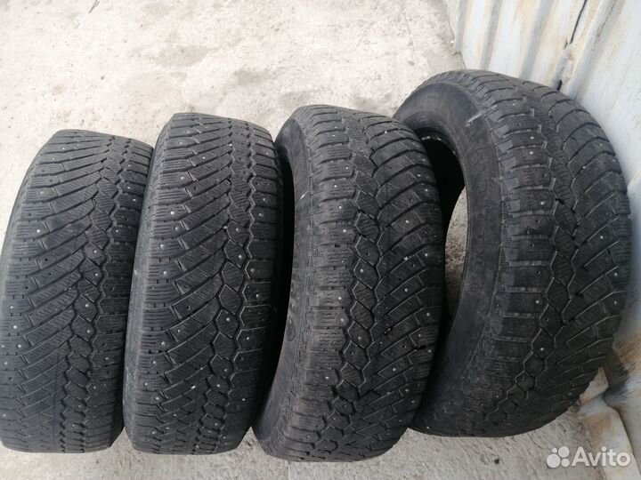 Continental ContiIceContact 4x4 235/65 R17